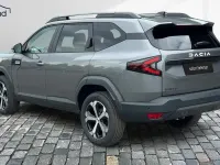 Neu Dacia Bigster Celebration 140 PS (102 kW) 2026 Grau SUV