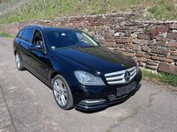 Gebraucht Mercedes C220 170 PS (125 kW) 2011 Schwarz Kombi