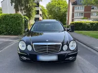 Gebraucht Mercedes E200 Elegance 136 PS (100 kW) 2009 Schwarz Kombi
