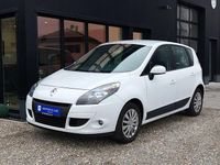 Gebraucht Renault Scénic III Authentique 110 PS (80 kW) 2011 Weiß Van / Kleinbus