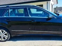Second-hand Mercedes E220 Avantgarde 170 CP (125 kW) 2012 Negru Berlinǎ