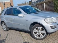 Gebraucht Mercedes ML300 190 PS (139 kW) 2010 Silber SUV