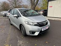 Gebraucht Honda Jazz Trend 102 PS (75 kW) 2016 Alabaster silver m. Kleinwagen