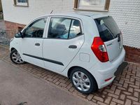Gebraucht Hyundai i10 Style 69 PS (50 kW) 2011 Weiß Kleinwagen