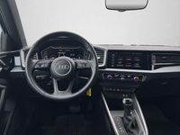 Gebraucht Audi A1 Comfort 110 PS (80 kW) 2022 Mythosschwarz metallic (metallic) SUV