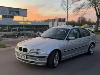 Käytetty BMW 330 231 HP (169 kW) 2001 Sedan