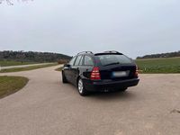 Gebraucht Mercedes C180 Elegance 143 PS (105 kW) 2007 Blau Kombi