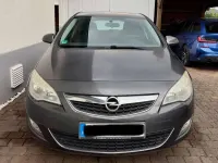 Gebraucht Opel Astra 87 PS (63 kW) 2011 Grau Kleinwagen