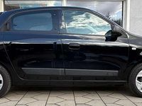 Gebraucht Renault Twingo Life 65 PS (47 kW) 2020 Sternenschwarz Kleinwagen