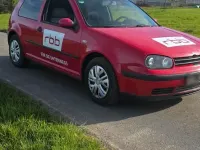 Gebraucht VW Golf IV 75 PS (55 kW) 2002 Rot Kleinwagen