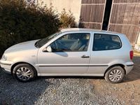 Gebraucht VW Polo 80 PS (58 kW) 2002 Silber Kleinwagen