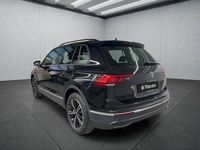 Gebraucht VW Tiguan 150 PS (110 kW) 2022 Schwarz SUV