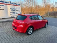 Usata Seat Leon 105 CV (77 kW) 2010 Rosso Utilitaria