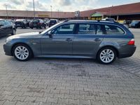Gebraucht BMW 520 163 PS (119 kW) 2006 Grau Kombi