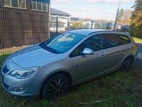 Second-hand Opel Astra 110 CP (80 kW) 2011 Argintiu Break