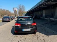 Gebraucht VW Golf VI 102 PS (75 kW) 2009 Schwarz Kleinwagen
