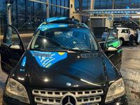 Gebraucht Mercedes ML320 224 PS (164 kW) 2008 Schwarz SUV