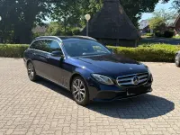 Gebraucht Mercedes E400 Avantgarde 333 PS (244 kW) 2017 Blau Kombi