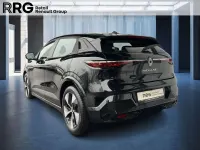 Käytetty Renault Megane E-Tech Equilibre 96 kW (131 HP) 2022 Musta Sedan