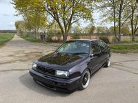 Gebraucht VW Vento 174 PS (127 kW) 1997 Andere farben Limousine