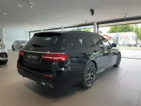 Gebraucht Mercedes E400 AMG 330 PS (242 kW) 2023 Schwarz Limousine