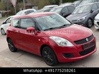 Gebraucht Suzuki Swift 94 PS (69 kW) 2012 Rot Kleinwagen