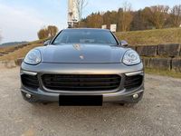 Gebraucht Porsche Cayenne 262 PS (192 kW) 2015 Grau SUV