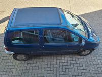 Gebraucht Renault Twingo 59 PS (43 kW) 1998 Blau Kleinwagen