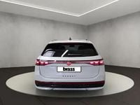 Neu VW Passat 150 PS (110 kW) 2026 Oryxweiß perlmutteffekt Kombi