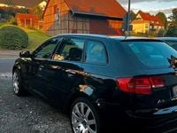 Gebraucht Audi A3 Basis 125 PS (91 kW) 2013 Schwarz Limousine