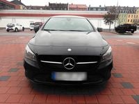 Gebraucht Mercedes CLA200 Shooting Brake 136 PS (100 kW) 2016 Schwarz Kombi