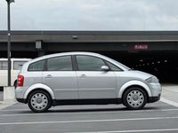Usata Audi A2 75 CV (55 kW) 2000 Argento Utilitaria