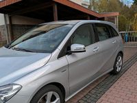 Gebraucht Mercedes B200 156 PS (114 kW) 2012 Silber Van / Kleinbus
