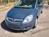 Gebraucht Opel Zafira 140 PS (102 kW) 2013 Andere farben Van / Kleinbus