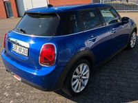 Gebraucht Mini Cooper 116 PS (85 kW) 2019 Blau Kleinwagen