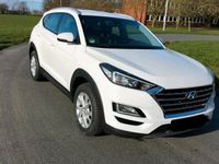 gebraucht Hyundai Tucson 1.6 TGDI Trend Navi