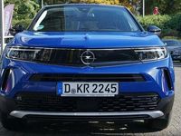 Gebraucht Opel Mokka Elegance 101 PS (74 kW) 2022 Perl blau/voltaic blue SUV