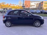 Gebraucht Nissan Micra Acenta 80 PS (58 kW) 2016 Sapphire black (m) Kleinwagen