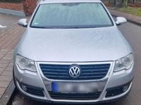 Usado VW Passat 140 HP (102 kW) 2007 Cinzento Sedan