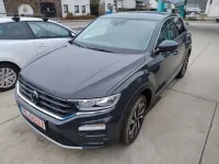 Second-hand VW T-Roc Active 150 CP (110 kW) 2021 Gri SUV