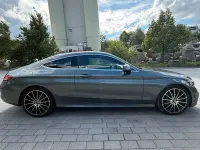 Gebraucht Mercedes C300 AMG 258 PS (189 kW) 2019 Blau Coupé