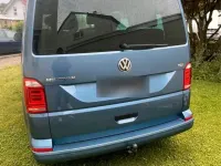 Gebraucht VW Multivan 150 PS (110 kW) 2017 Blau Van / Kleinbus