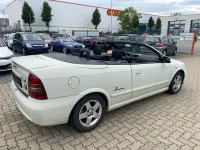 Gebraucht Opel Astra 103 PS (75 kW) 2005 Weiß Cabrio
