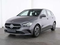 Gebraucht Mercedes B200 Advanced 163 PS (119 kW) 2025 Metalliclack mountaingrau Van / Kleinbus