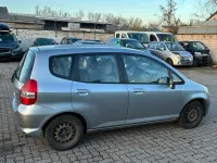 Gebraucht Honda Jazz 90 PS (66 kW) 2005 Grau Kleinwagen