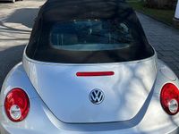 Gebraucht VW New Beetle 75 PS (55 kW) 2010 Silber Kleinwagen
