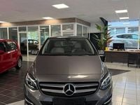 Gebraucht Mercedes B200 156 PS (114 kW) 2016 Grau Van / Kleinbus