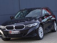 Gebraucht BMW 320e 204 PS (150 kW) 2022 Schwarz ii Kombi