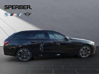 Neu BMW 520 Performance 197 PS (144 kW) 2025 Schwarz Kombi