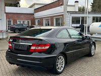 Gebraucht Mercedes CLC180 143 PS (105 kW) 2009 Schwarz Kleinwagen